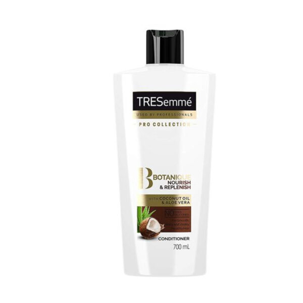 Tresemme Botanique Nourishing Conditioner With Coconut Oil & Alovera 700ml